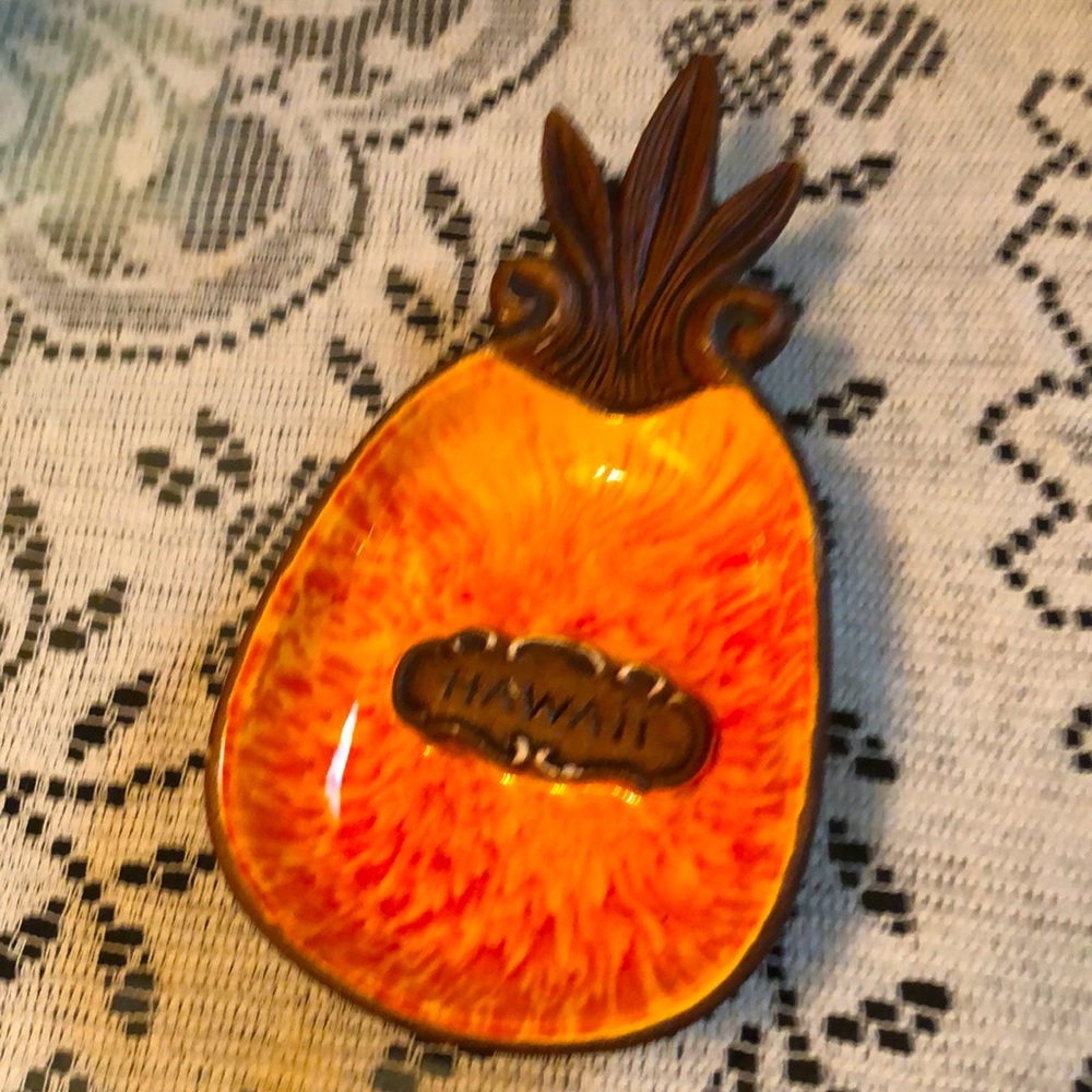 Treasure Craft Dish